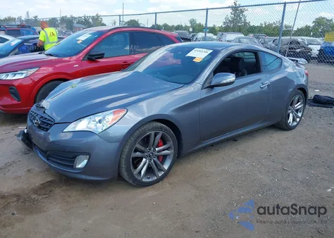 2011 Hyundai Genesis 3.8 Track из США, поврежденный, VIN KMHHU6KH2BU047048